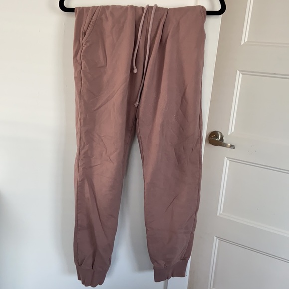 RD style rose sweatsuit - Picture 4 of 5